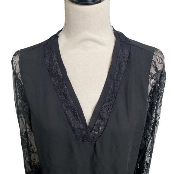 Catherine Malandrino Black Lace Blouse Sheer Floral Sleeves V-Neck Top Size L - Picture 7 of 13